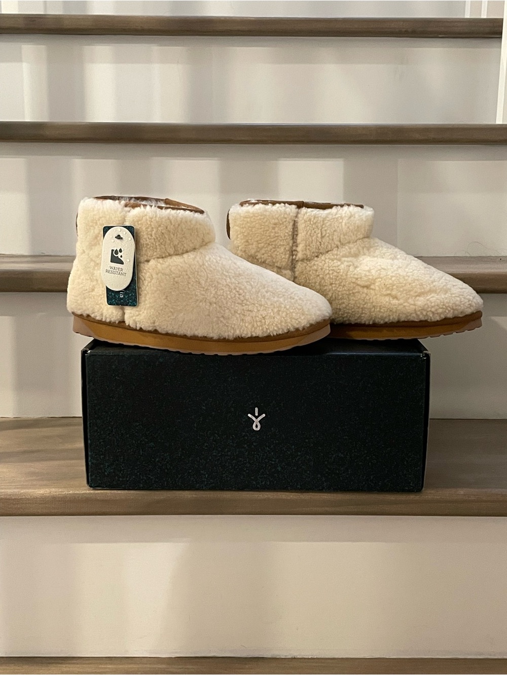 NWT Emu Australia Stinger Micro Teddy Boot